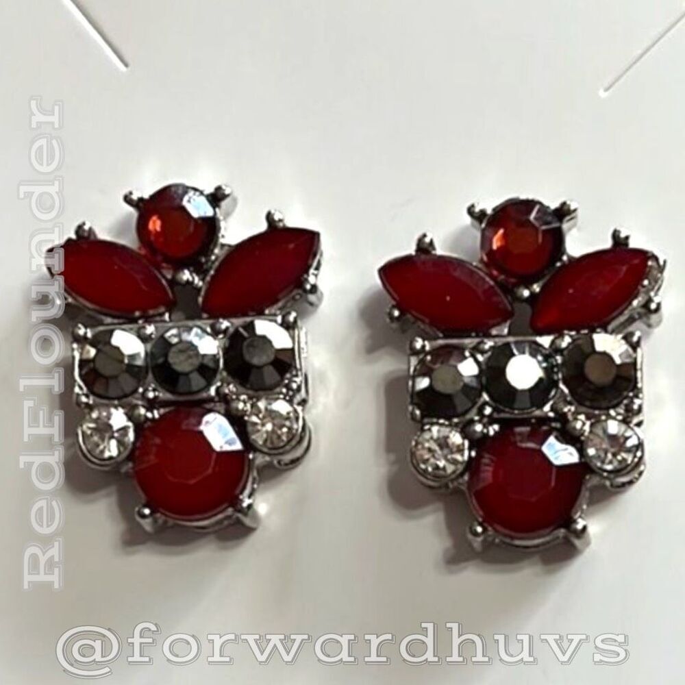 Vintage Unmarked Rhinestone Earrings